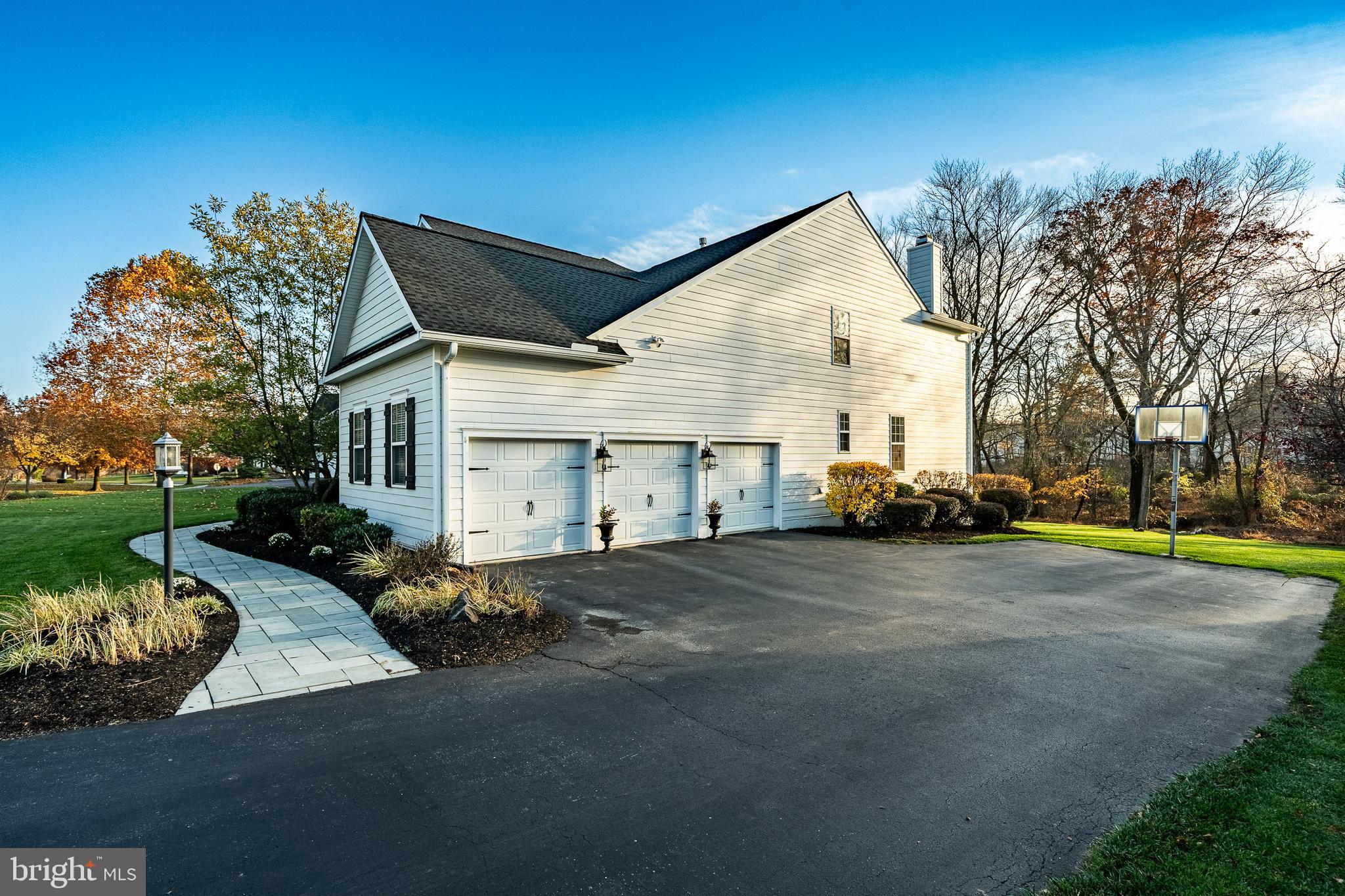 309 CREEK CROSSING LANE