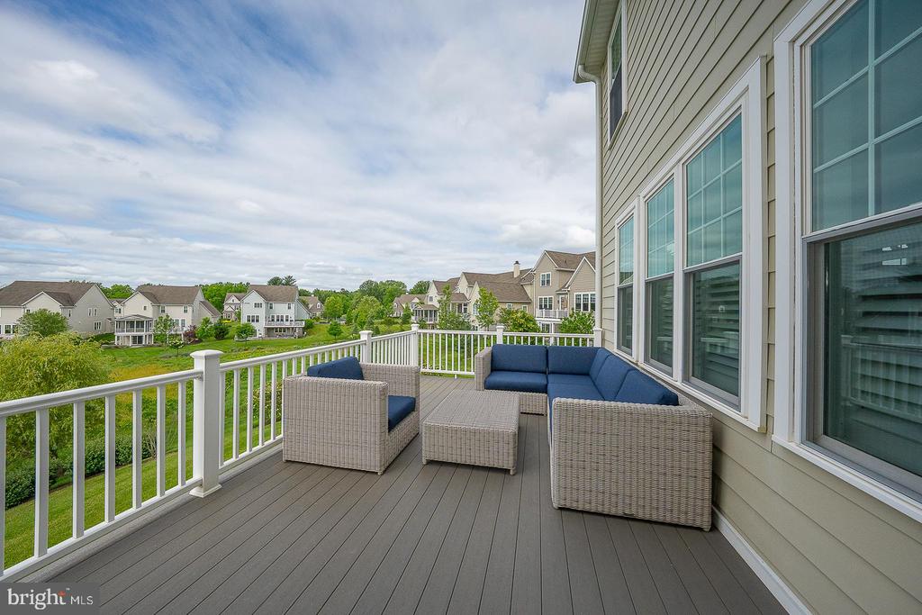 153 CHAPEL HILL CIRCLE