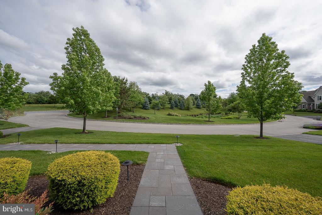 153 CHAPEL HILL CIRCLE
