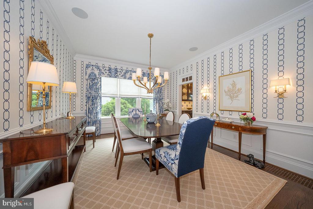 153 CHAPEL HILL CIRCLE