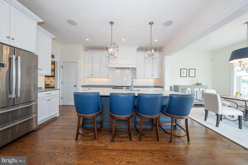 153 CHAPEL HILL CIRCLE