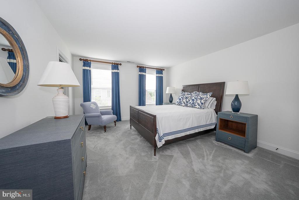 153 CHAPEL HILL CIRCLE