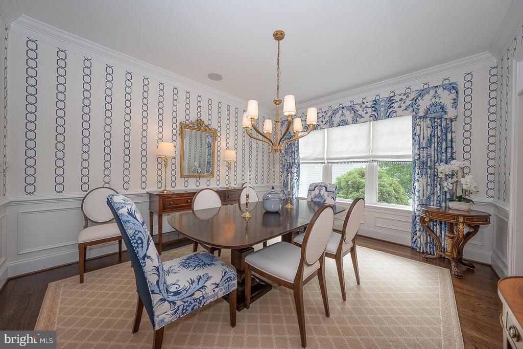 153 CHAPEL HILL CIRCLE