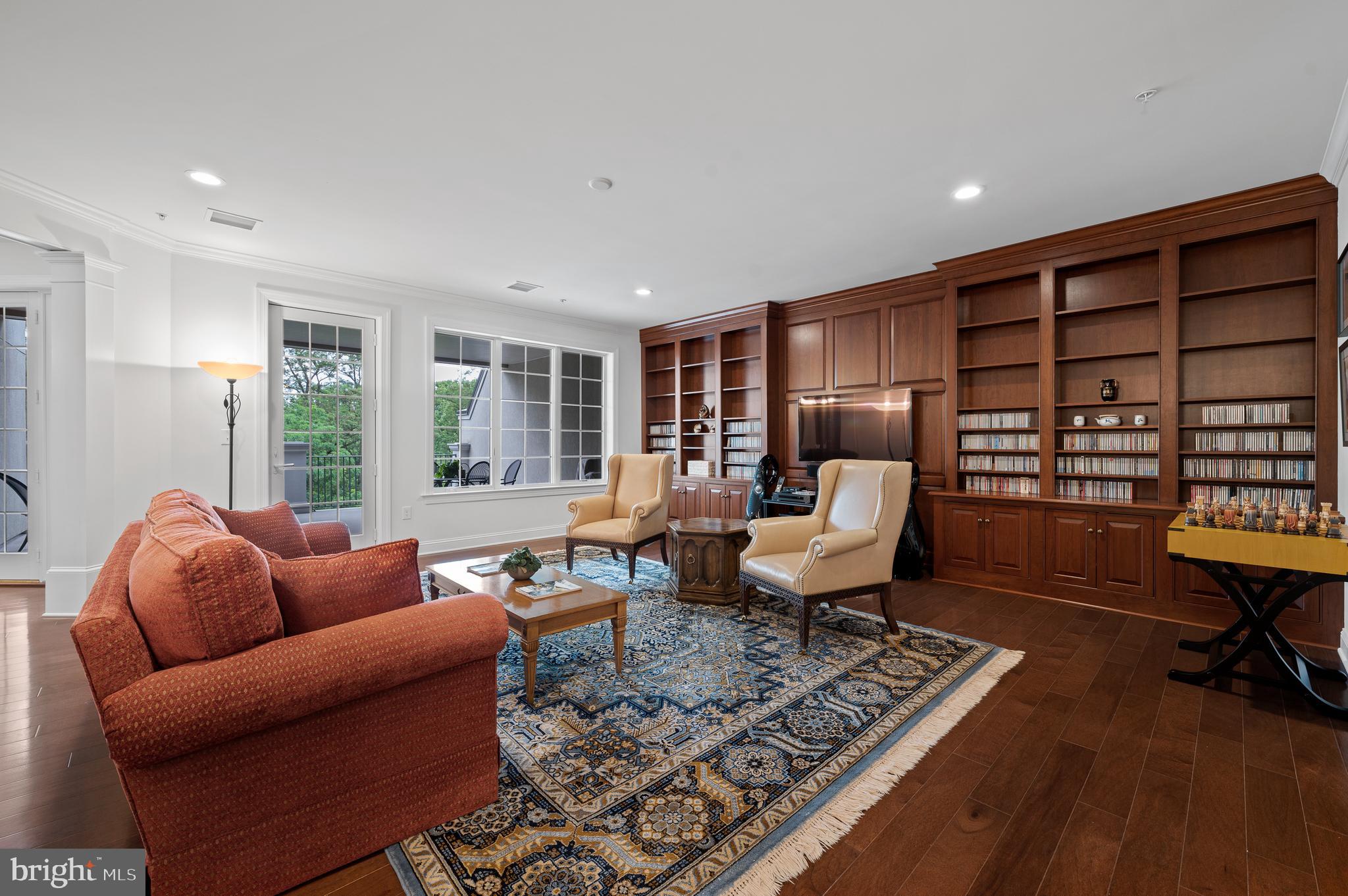 3304 Parkview DRIVE