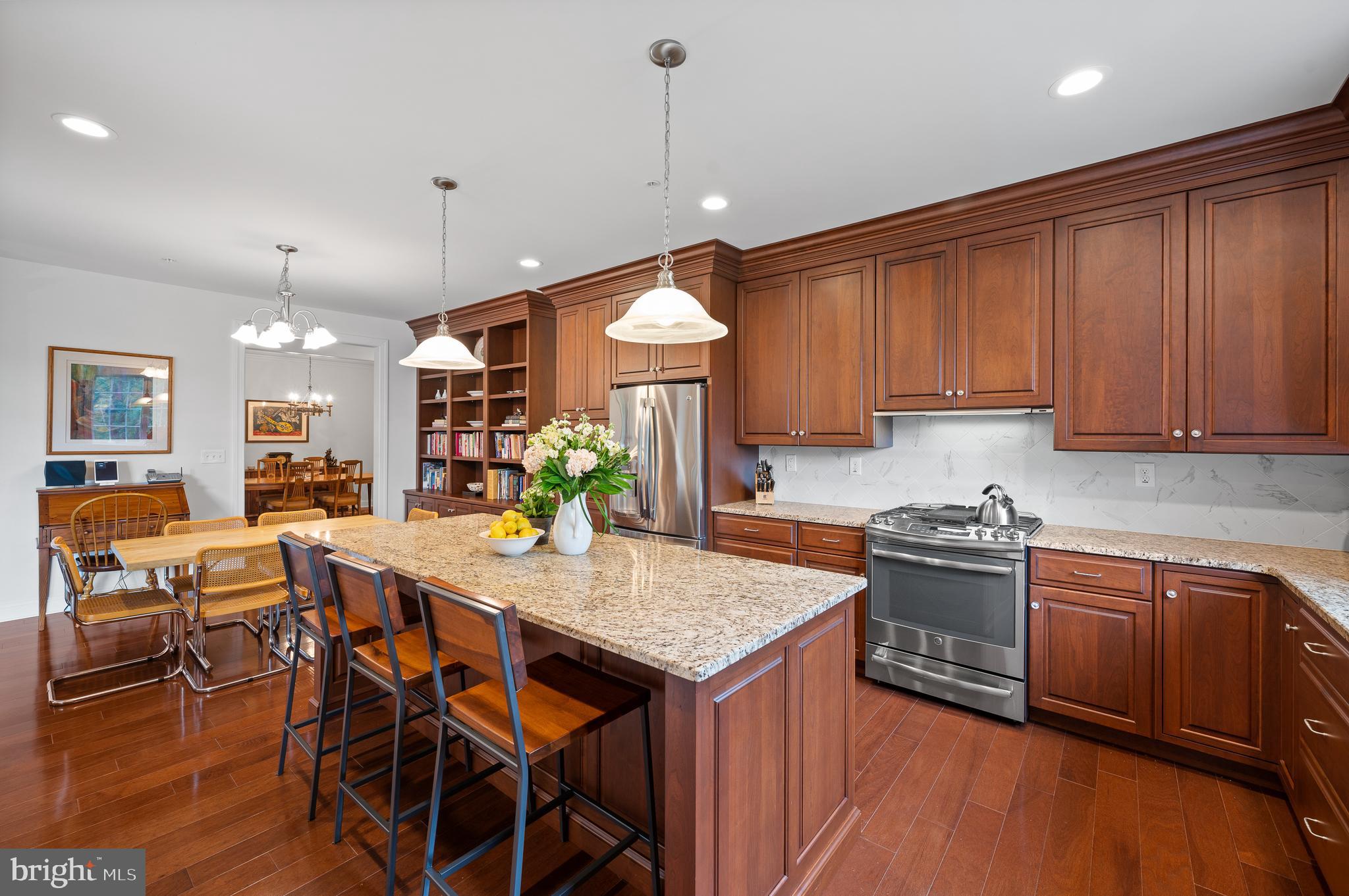 3304 Parkview DRIVE