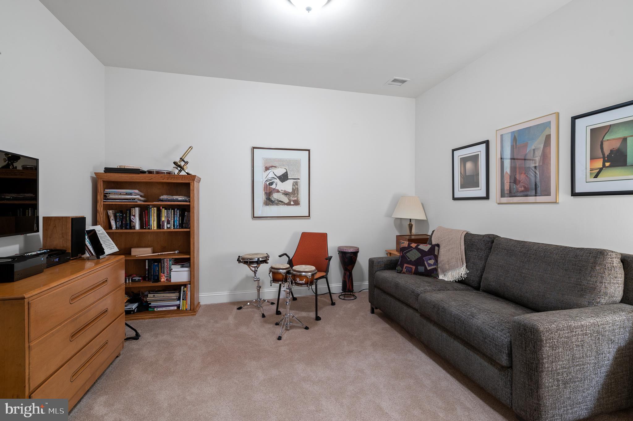 3304 Parkview DRIVE