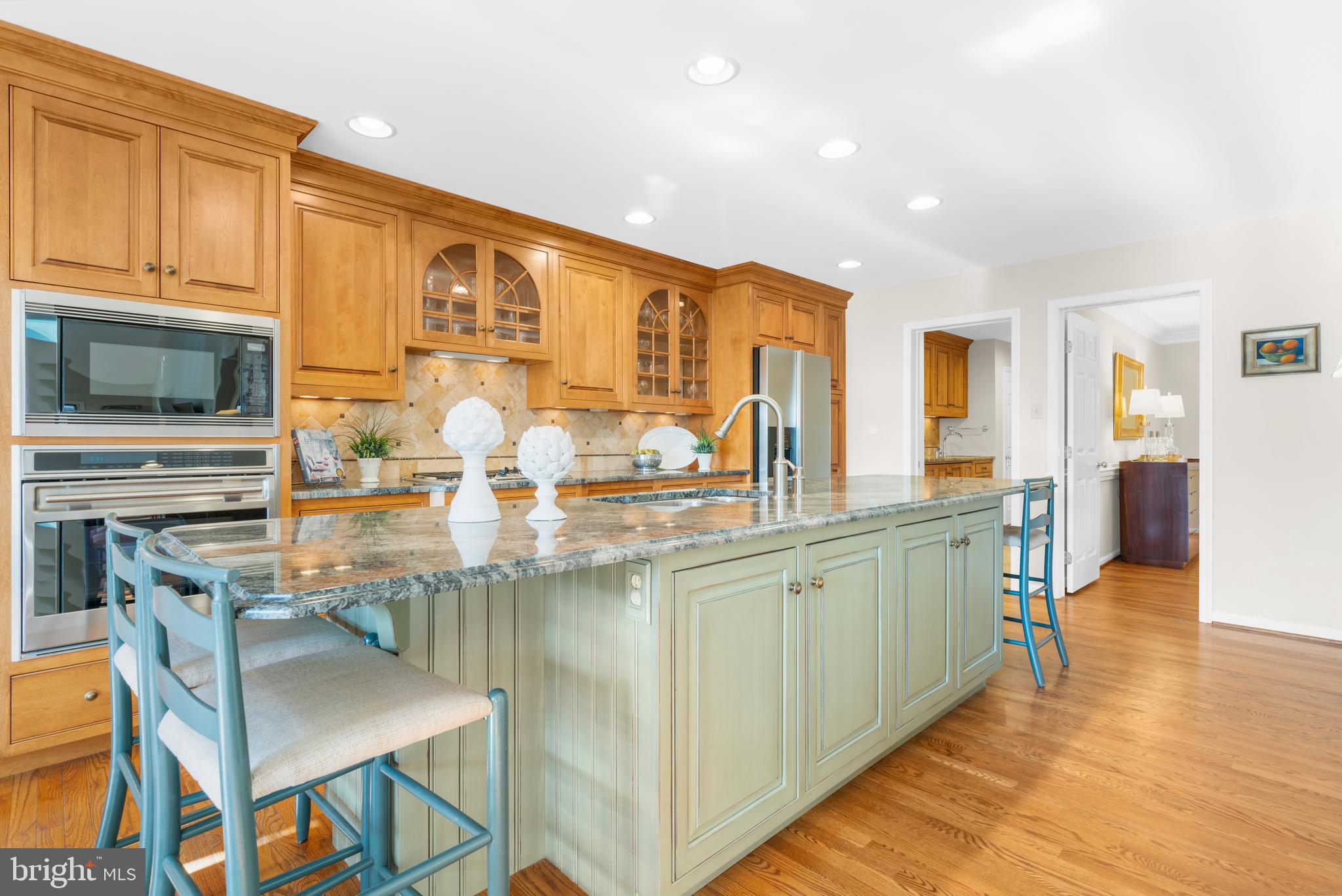 433 Inveraray Rd
