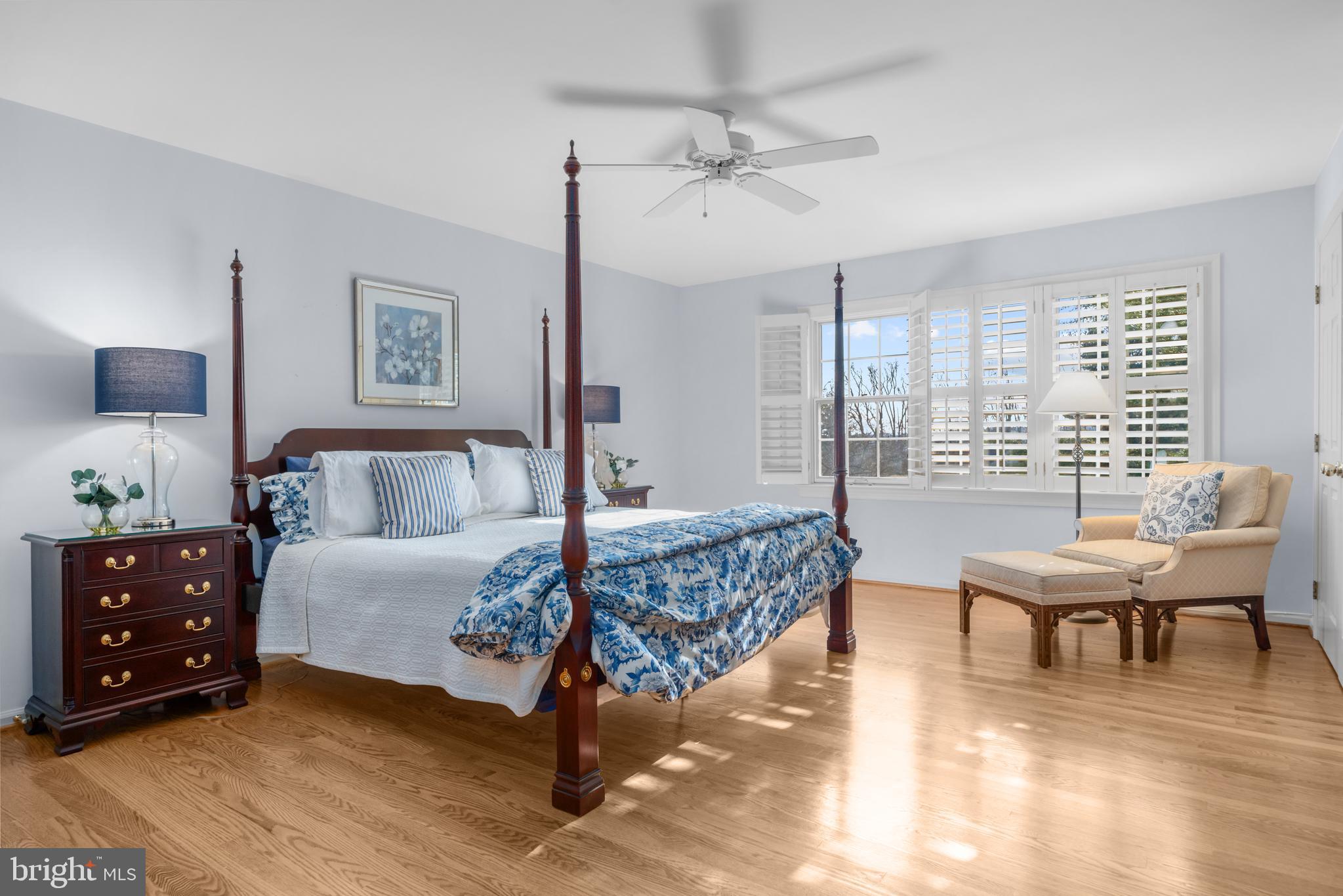433 Inveraray Rd