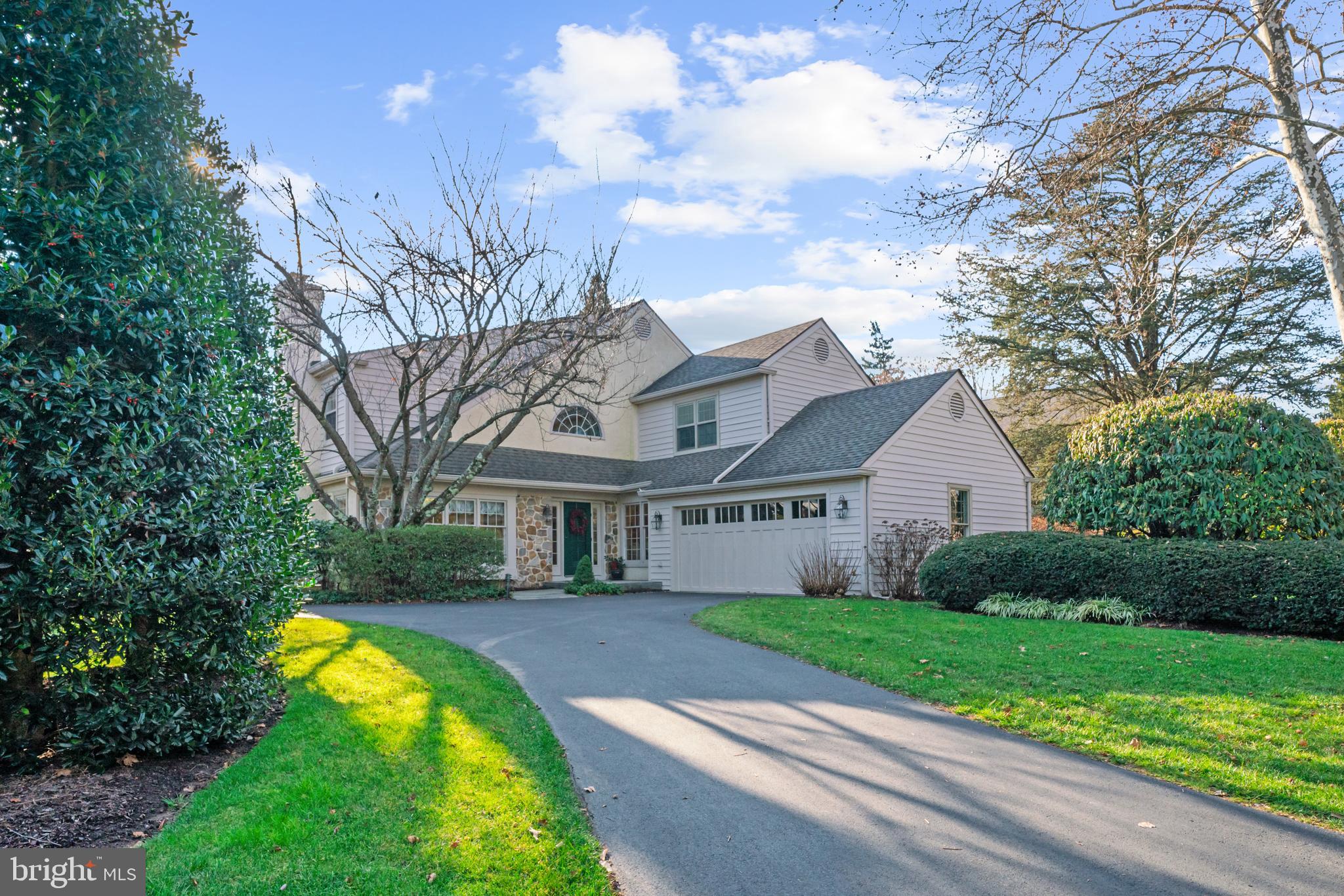 433 Inveraray Rd