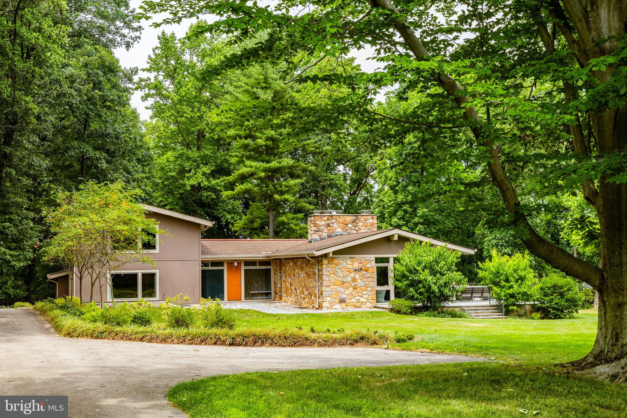 315 Edgehill Road