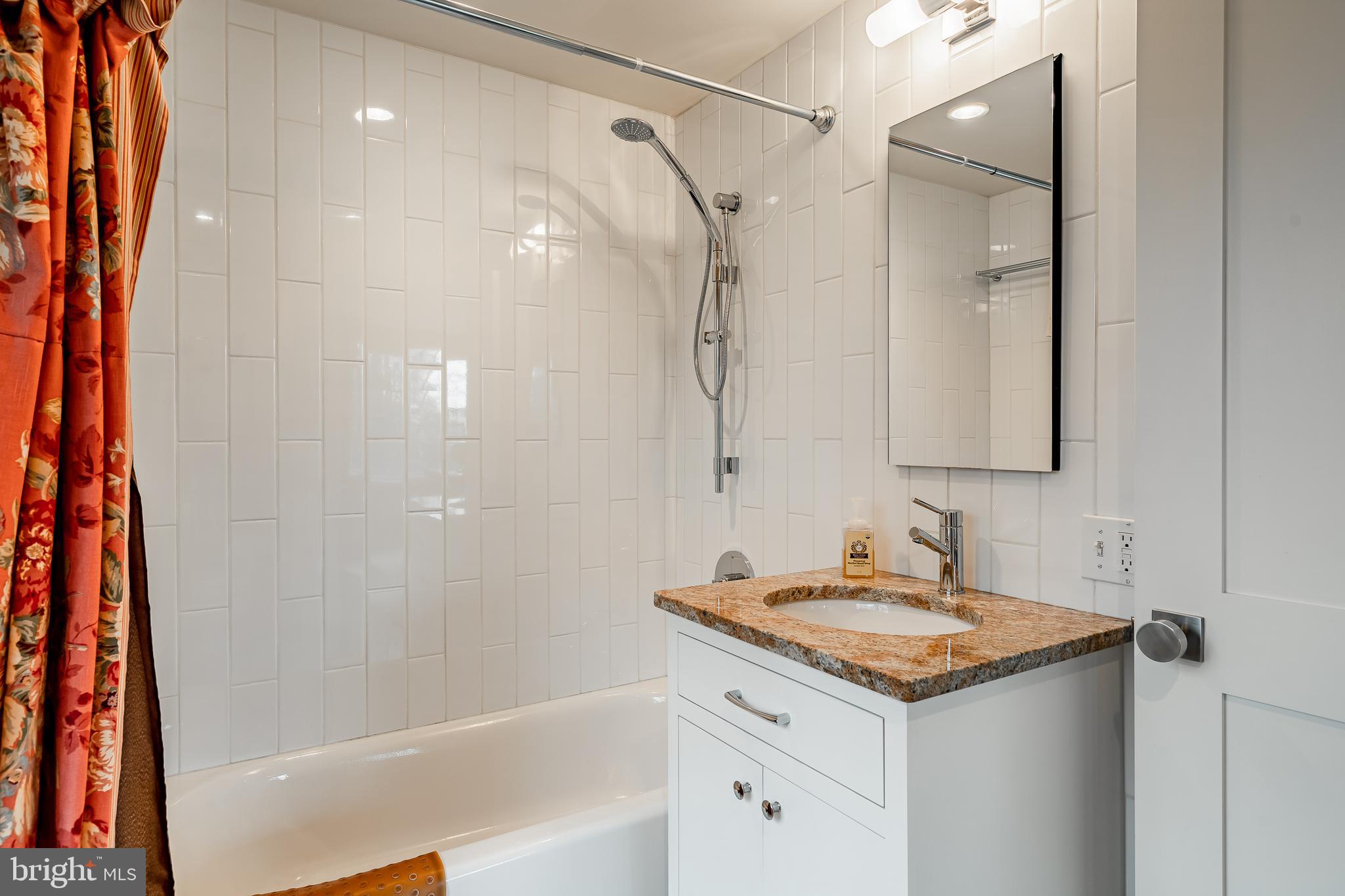 315 Edgehill Road