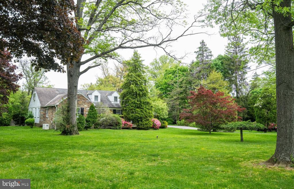 126 Tunbridge Cir