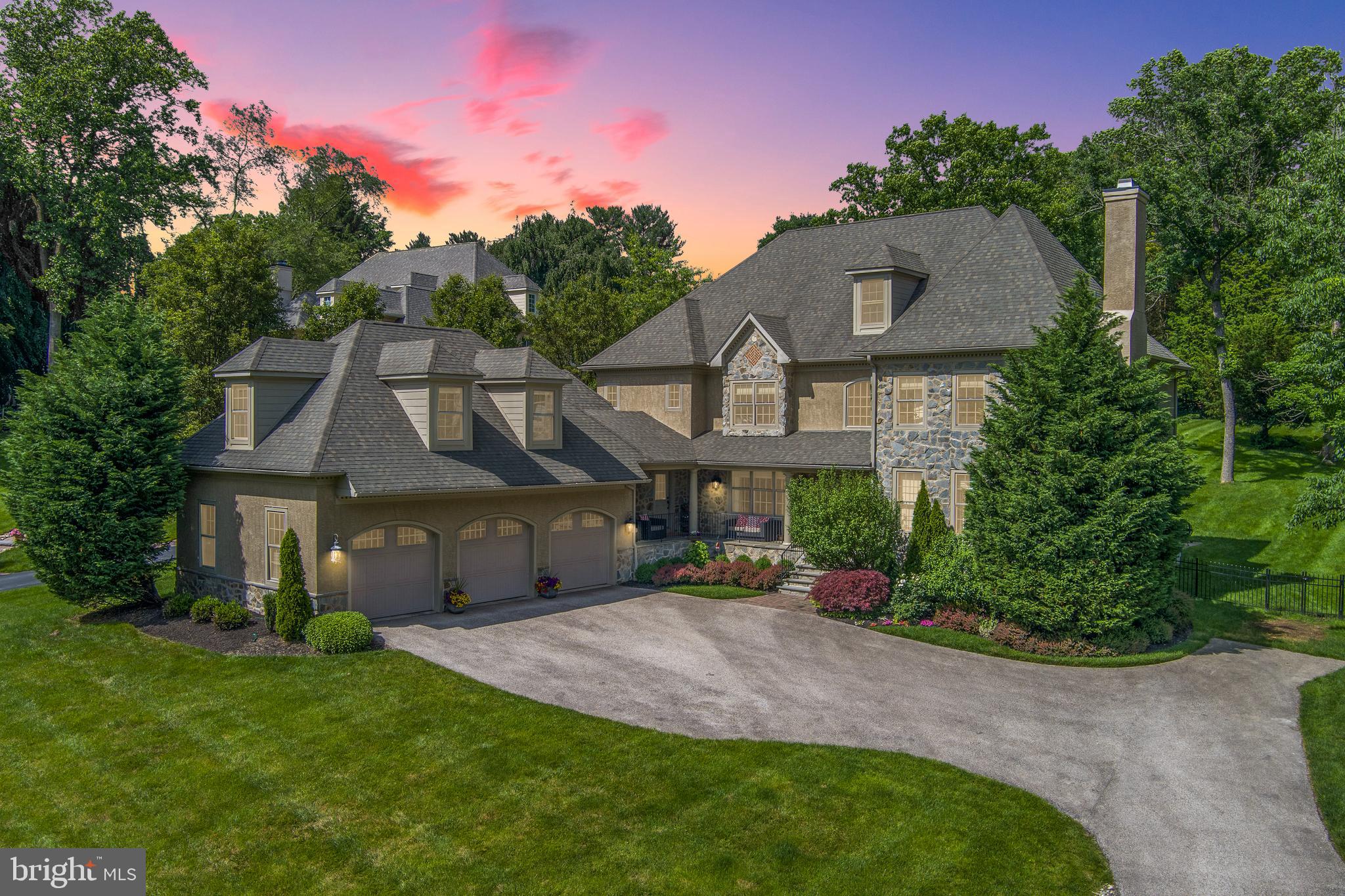 824 Vauclain Rd
