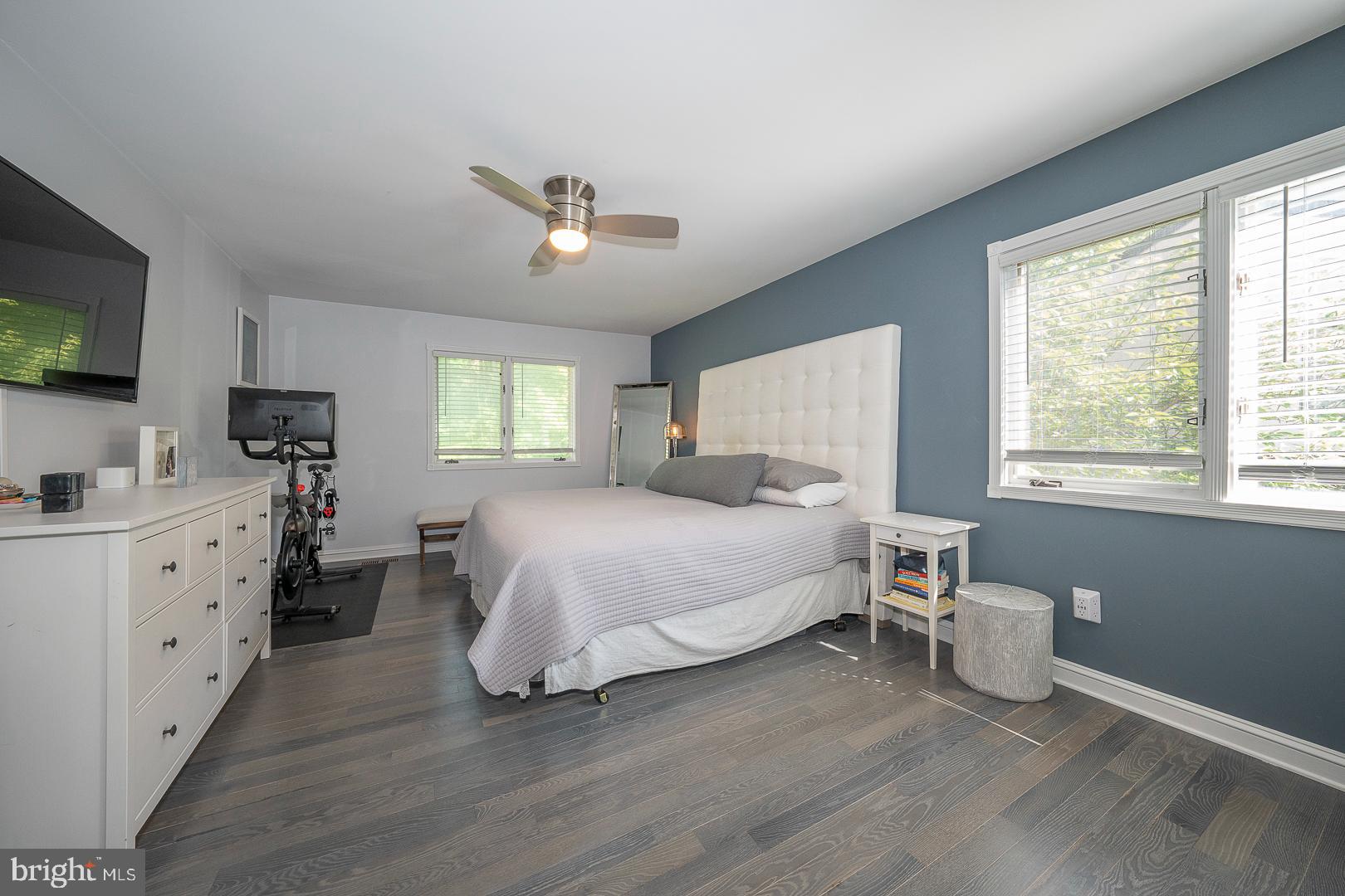 138 Montrose Ave ##59