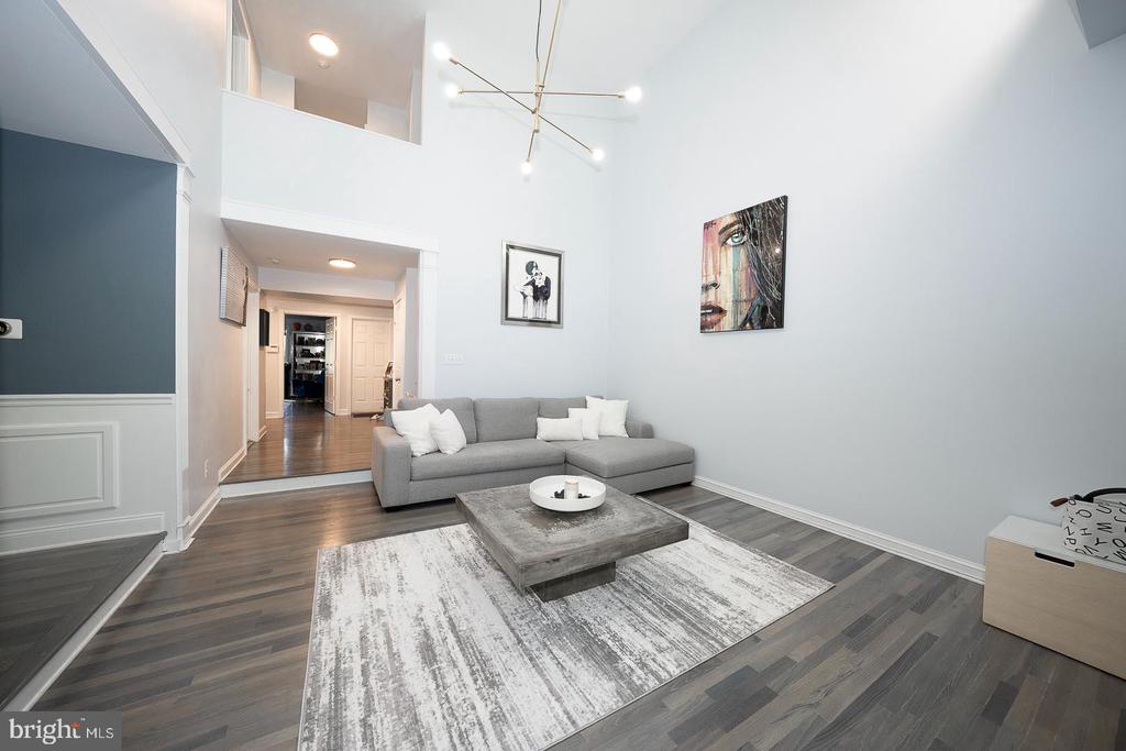 138 Montrose Ave ##59