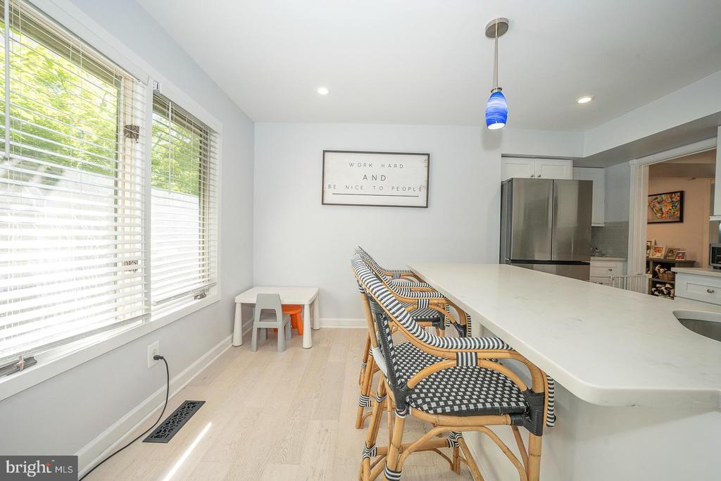 138 Montrose Ave ##59