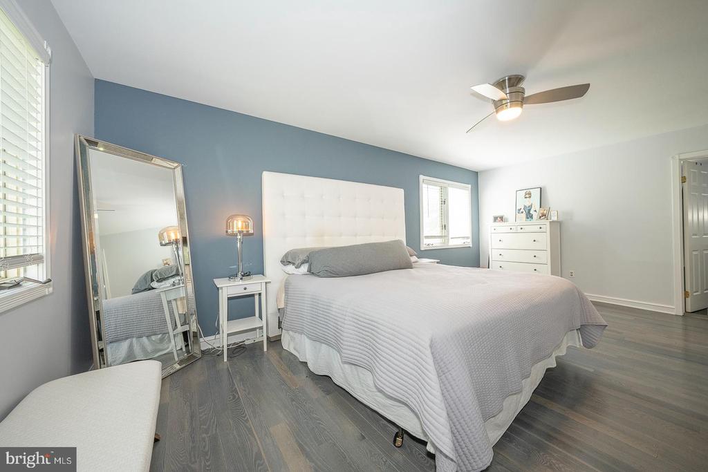 138 Montrose Ave ##59