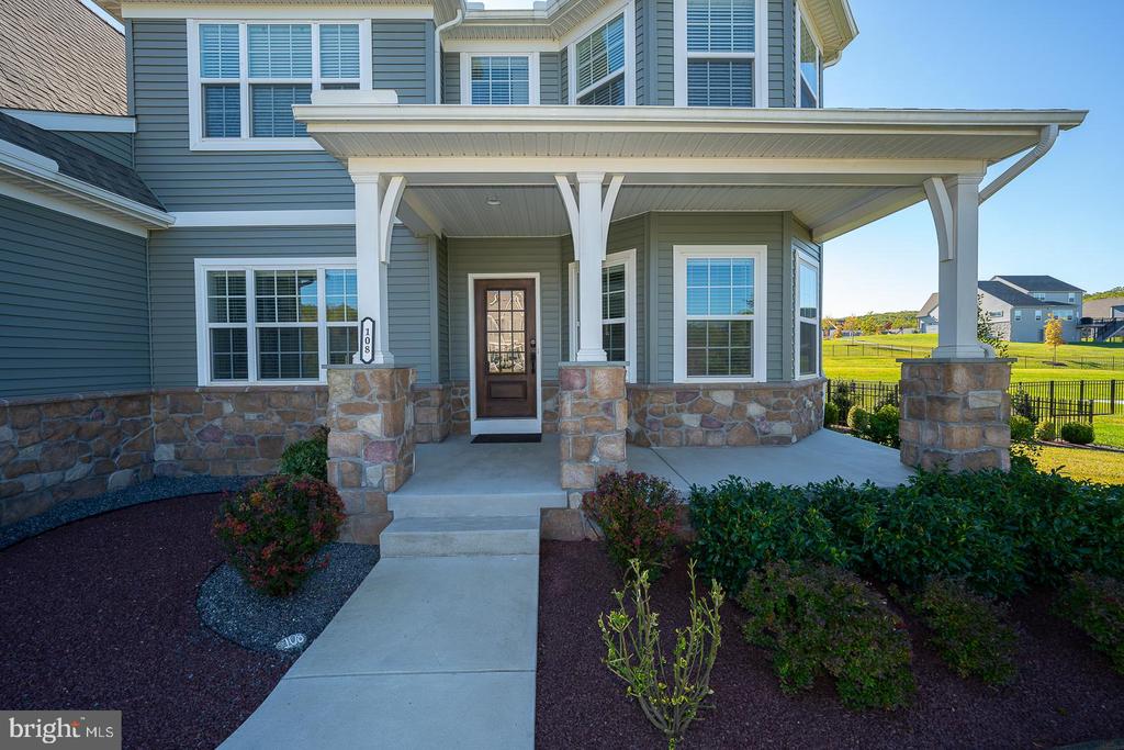 108 Parkview Way