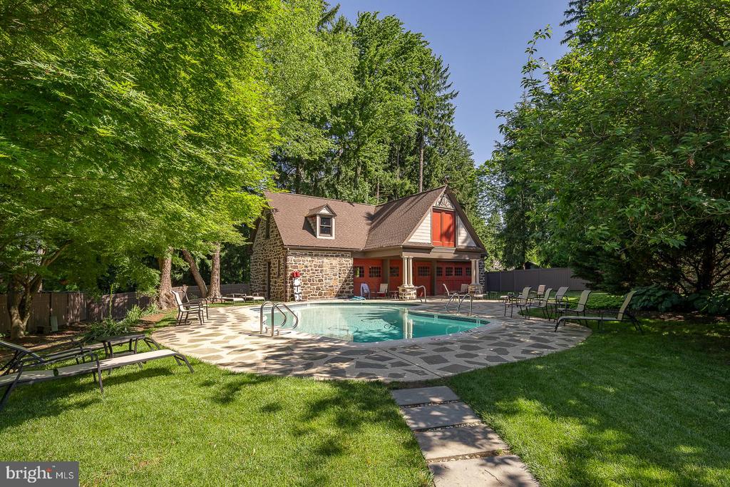 138 Montrose Ave ##41