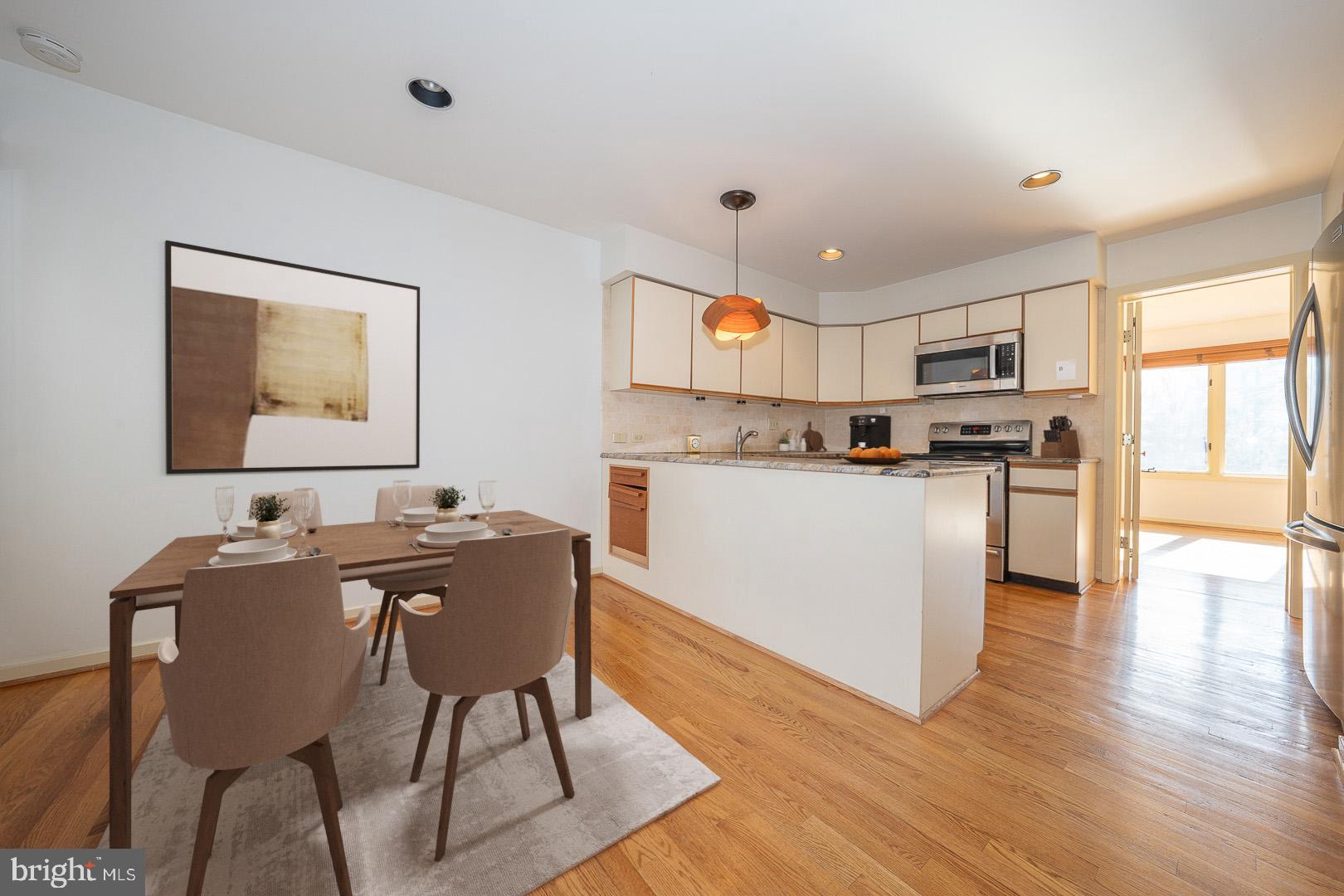 138 Montrose Ave ##41