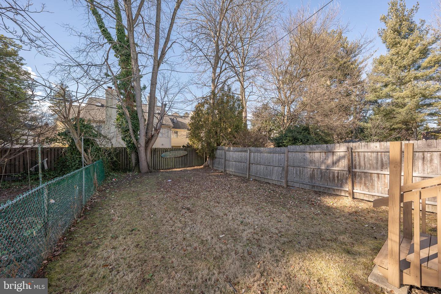 1204 County Line Rd