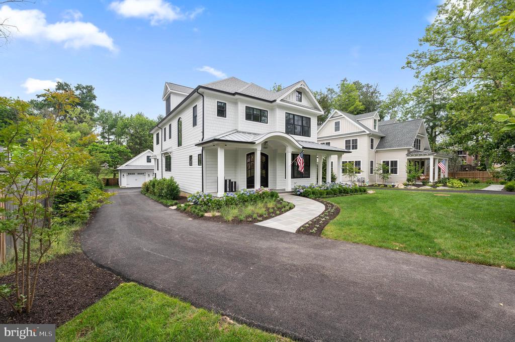 108 Cambria Ct
