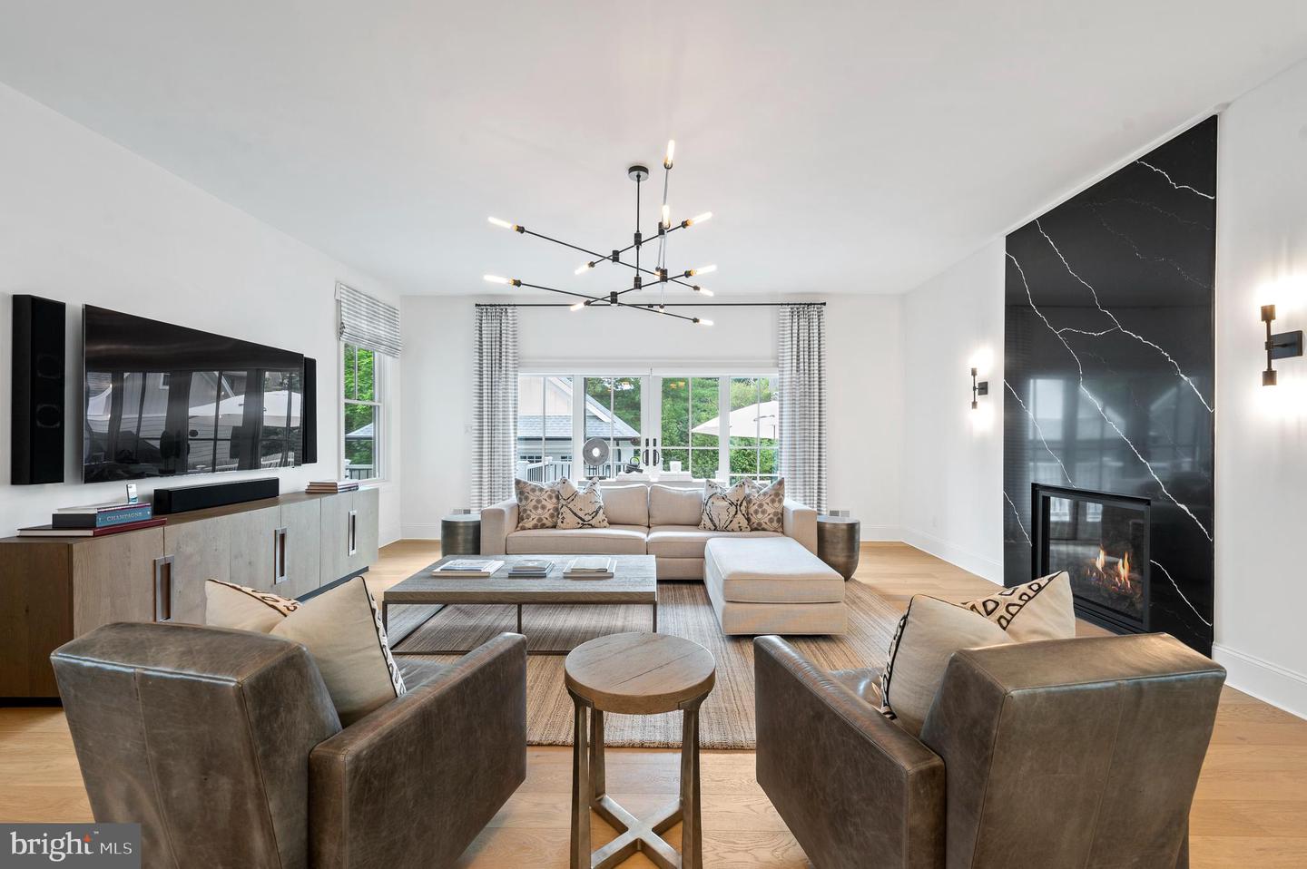 108 Cambria Ct