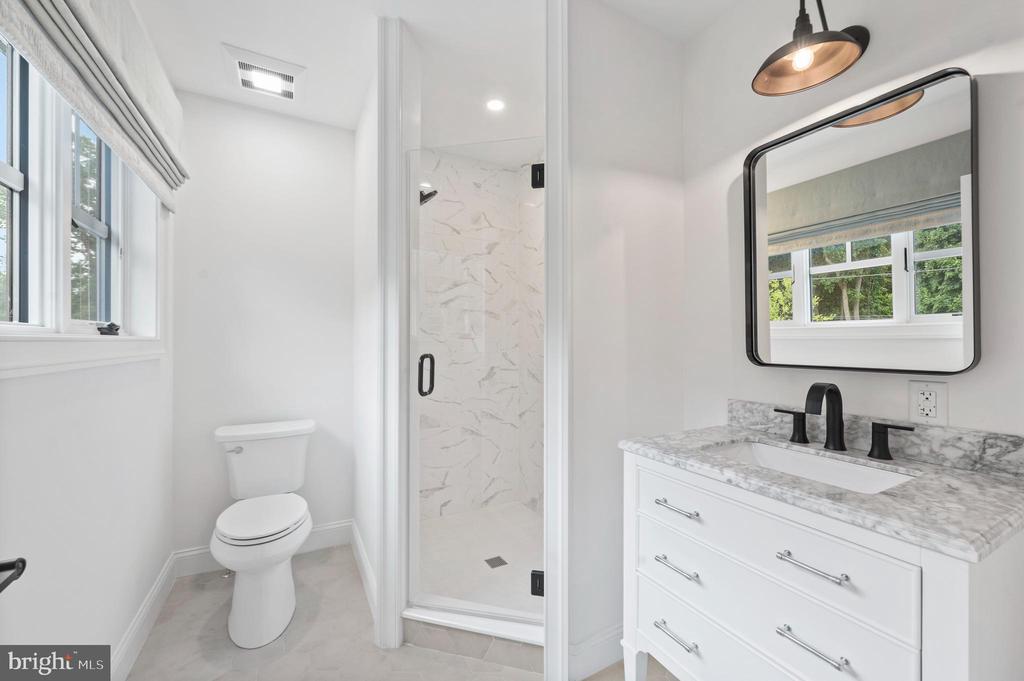 108 Cambria Ct