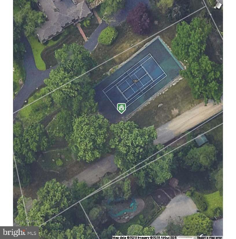 180 Abrahams Ln