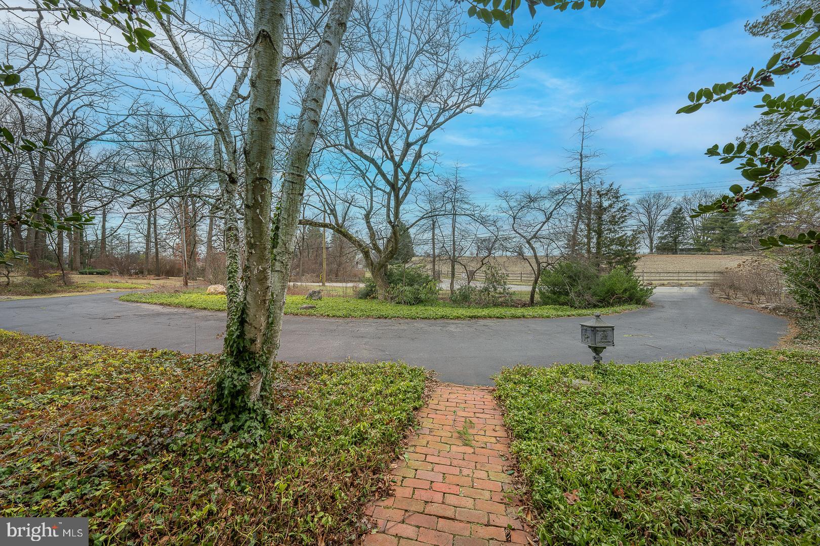 176 Abrahams Ln