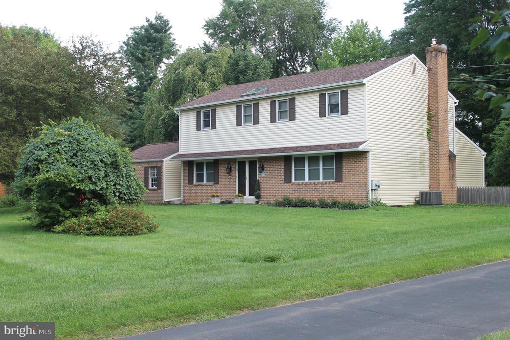 767 FAWN HILL RD