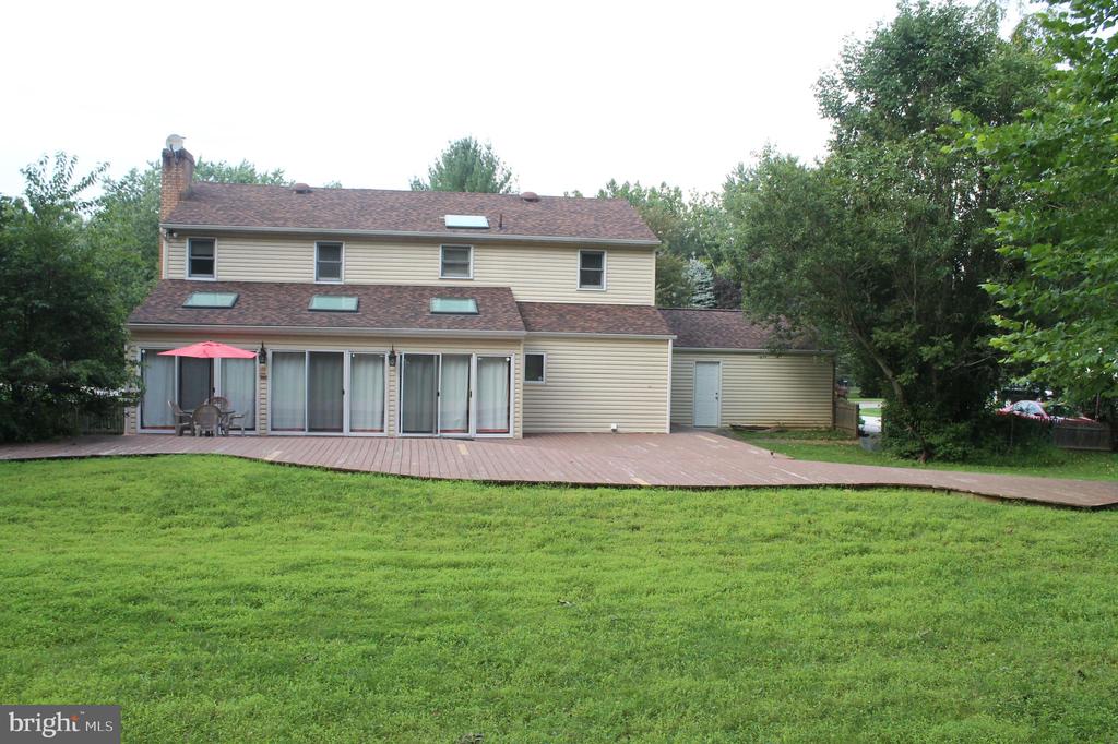 767 FAWN HILL RD