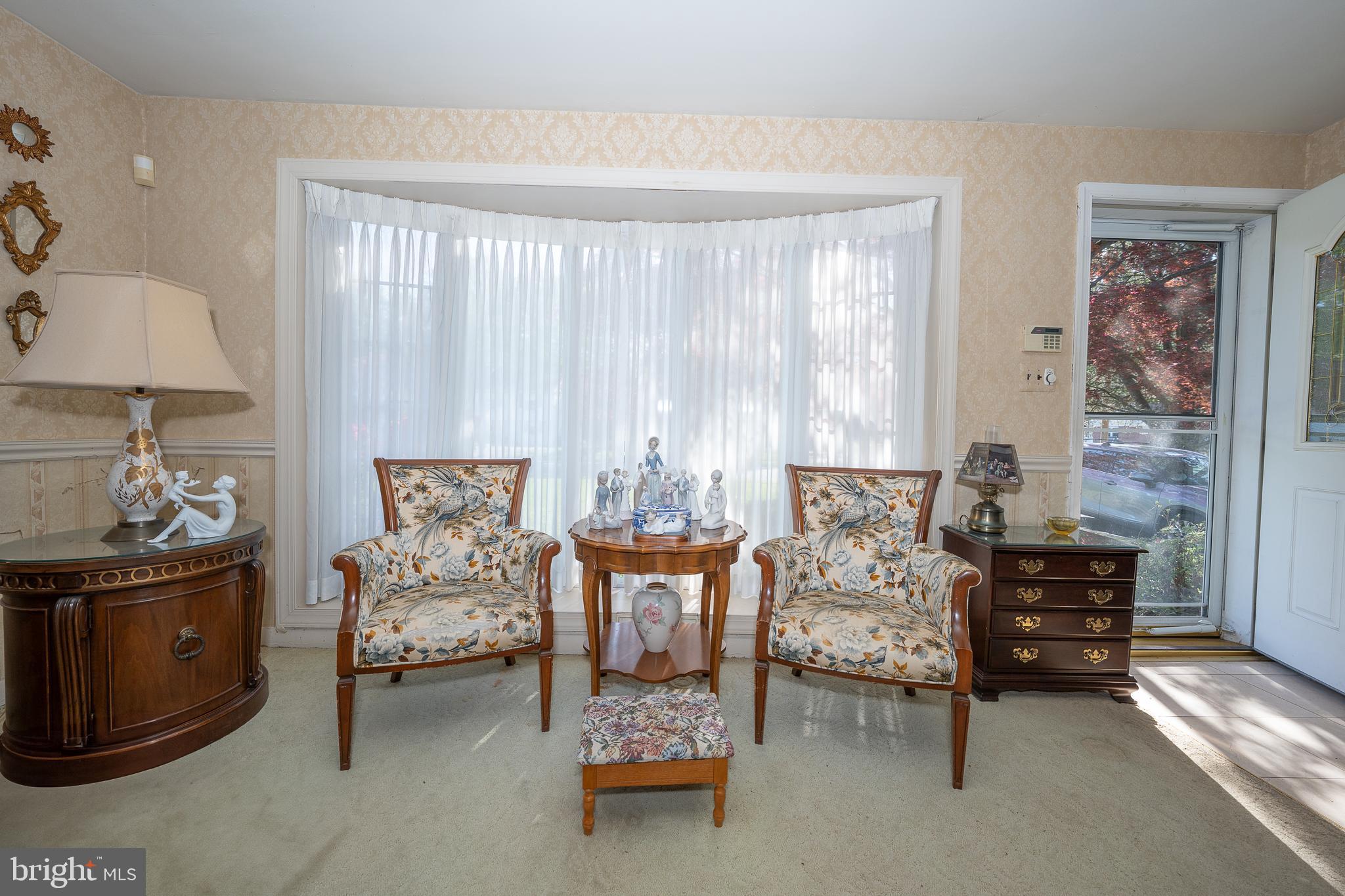 262 Lewis Rd