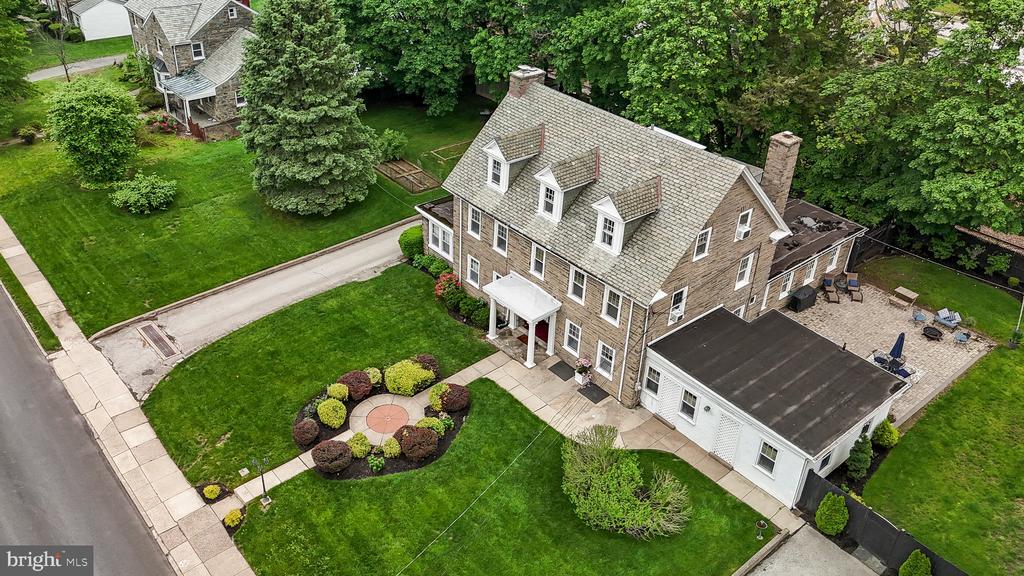 2515 Garrett Rd