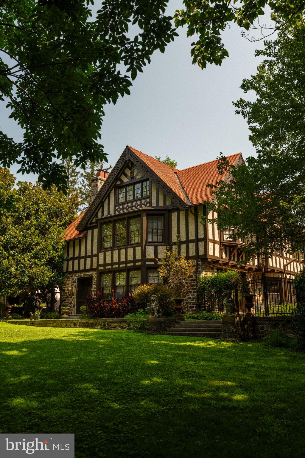 408 BARBARA LANE