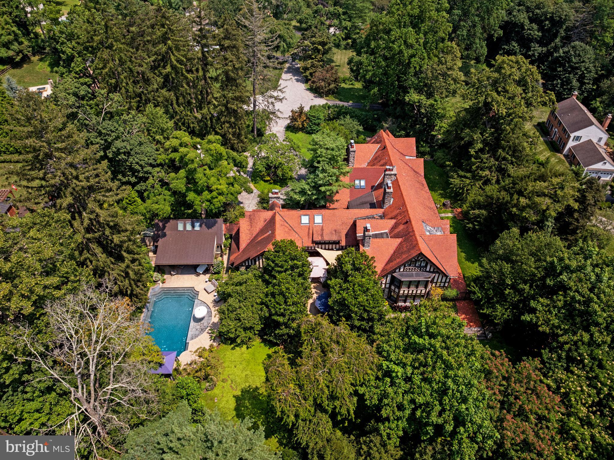 408 BARBARA LANE