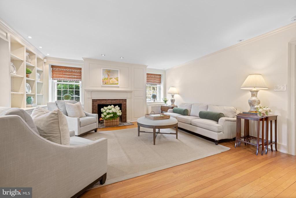 847 LESLEY ROAD