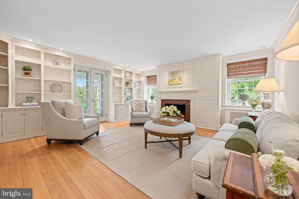 847 LESLEY ROAD