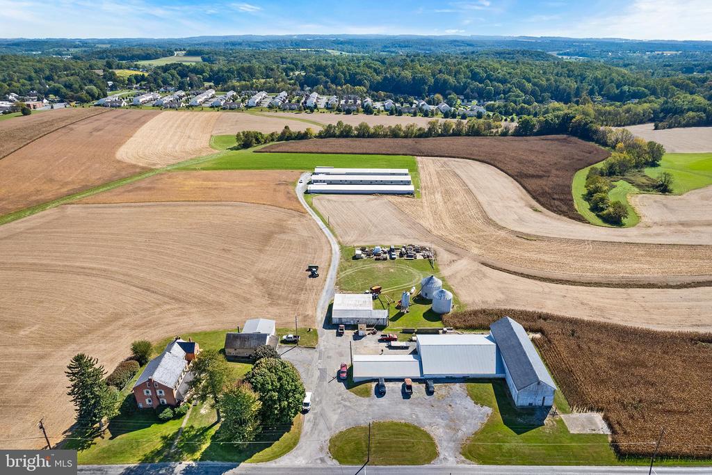 133 Sprecher Rd