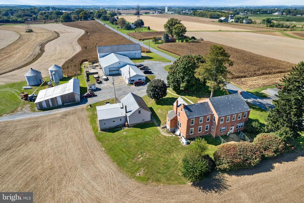 133 Sprecher Rd