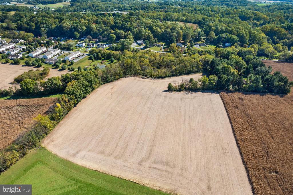 133 Sprecher Rd