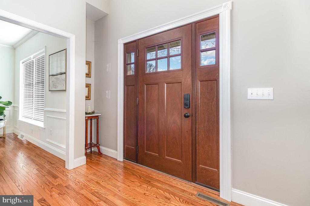 123 GLEBE LANE