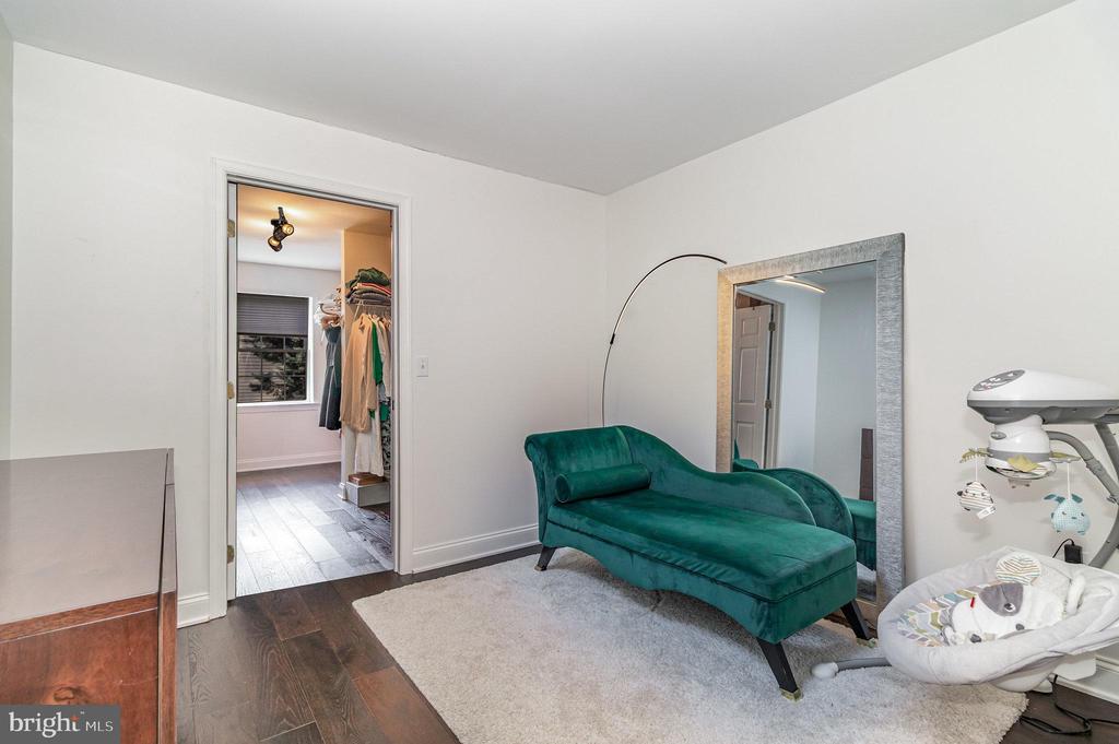 123 GLEBE LANE