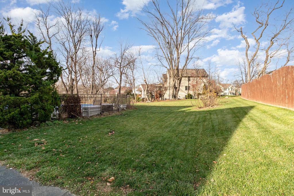123 GLEBE LANE