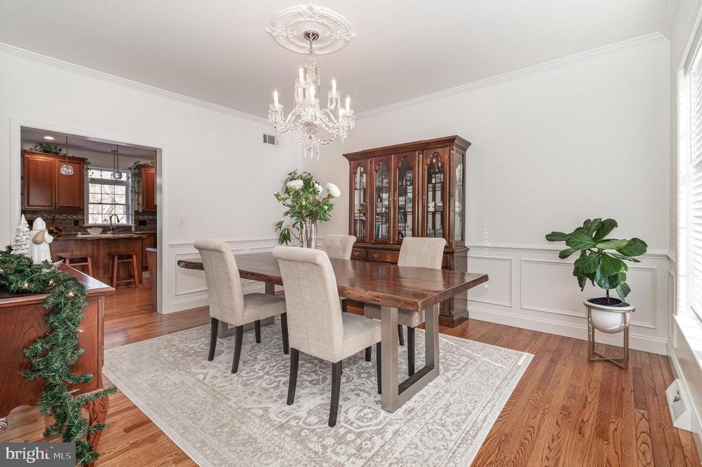 123 GLEBE LANE