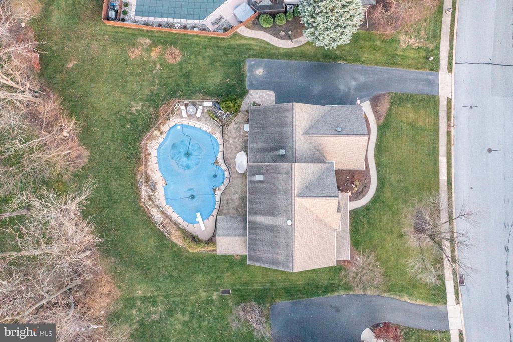 123 GLEBE LANE