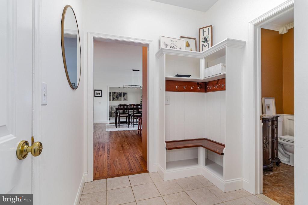 123 GLEBE LANE