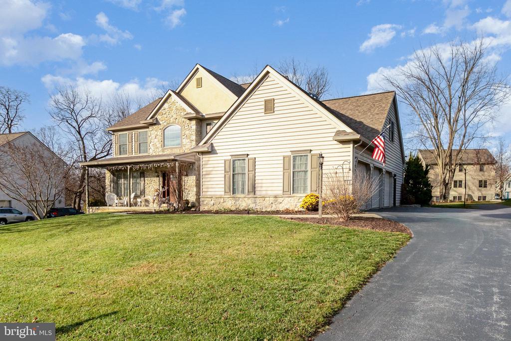 123 GLEBE LANE