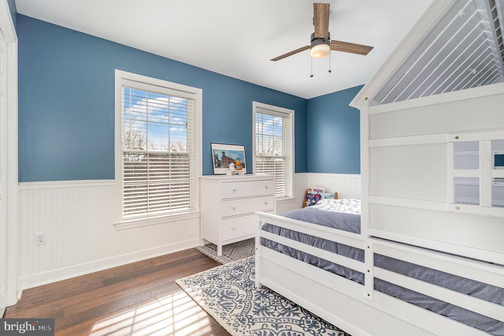 123 GLEBE LANE