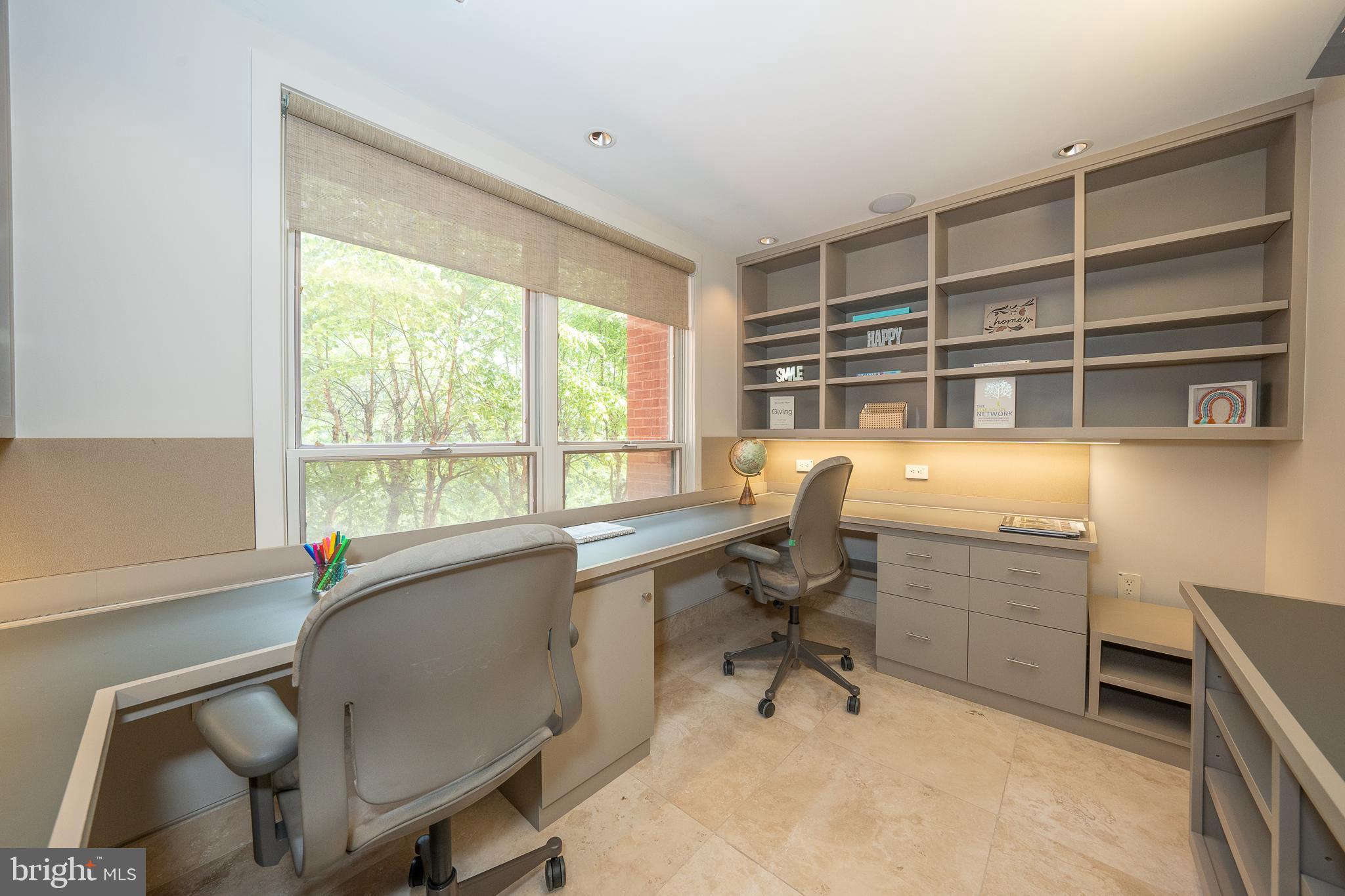 101 CHESWOLD LANE Unit: 3-B